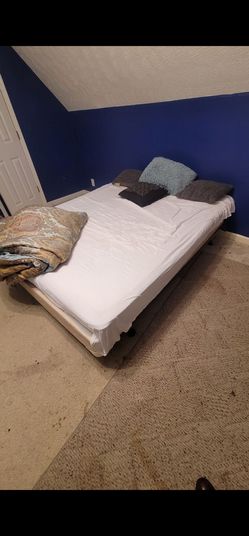 Full/Queen Mattress with Low Platform Frame