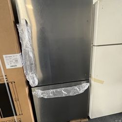 Refrigerator Hisense 31”.1 New