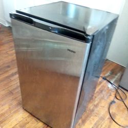 Haier Mini fridge 33 inch Tall