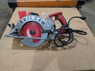 Skilsaw 7 1/4" Worm Drive Circular Saw SPT77WML-01
