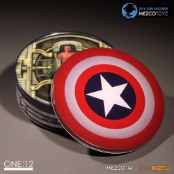 Mezco SDCC captain America 