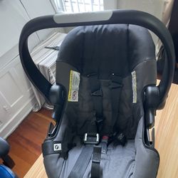 Infant car seat