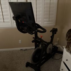 Stationary Bike 