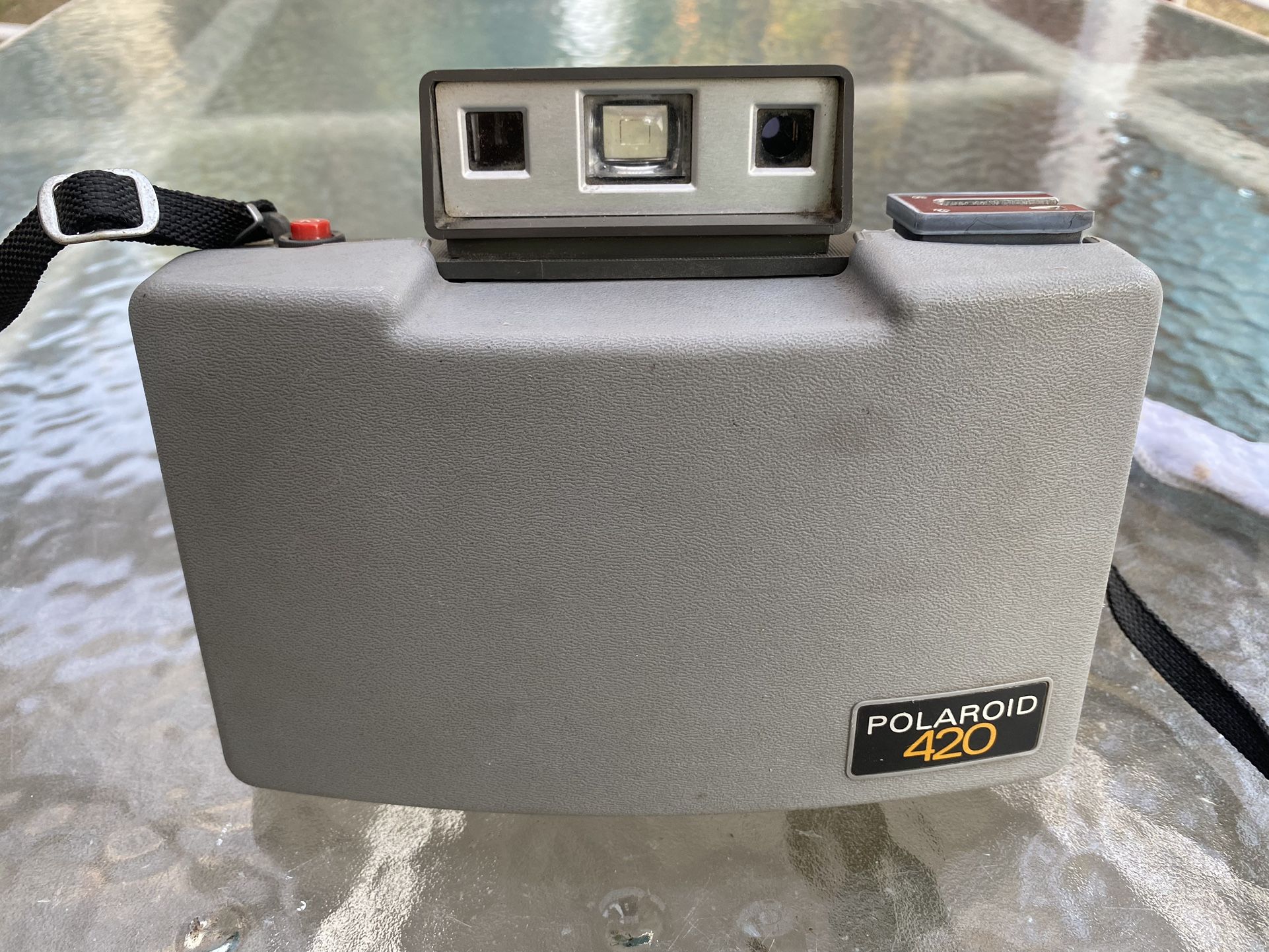 Polaroid 420 Vintage Land Camera