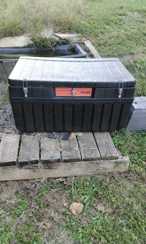 Tuff Bin Large Toolbox