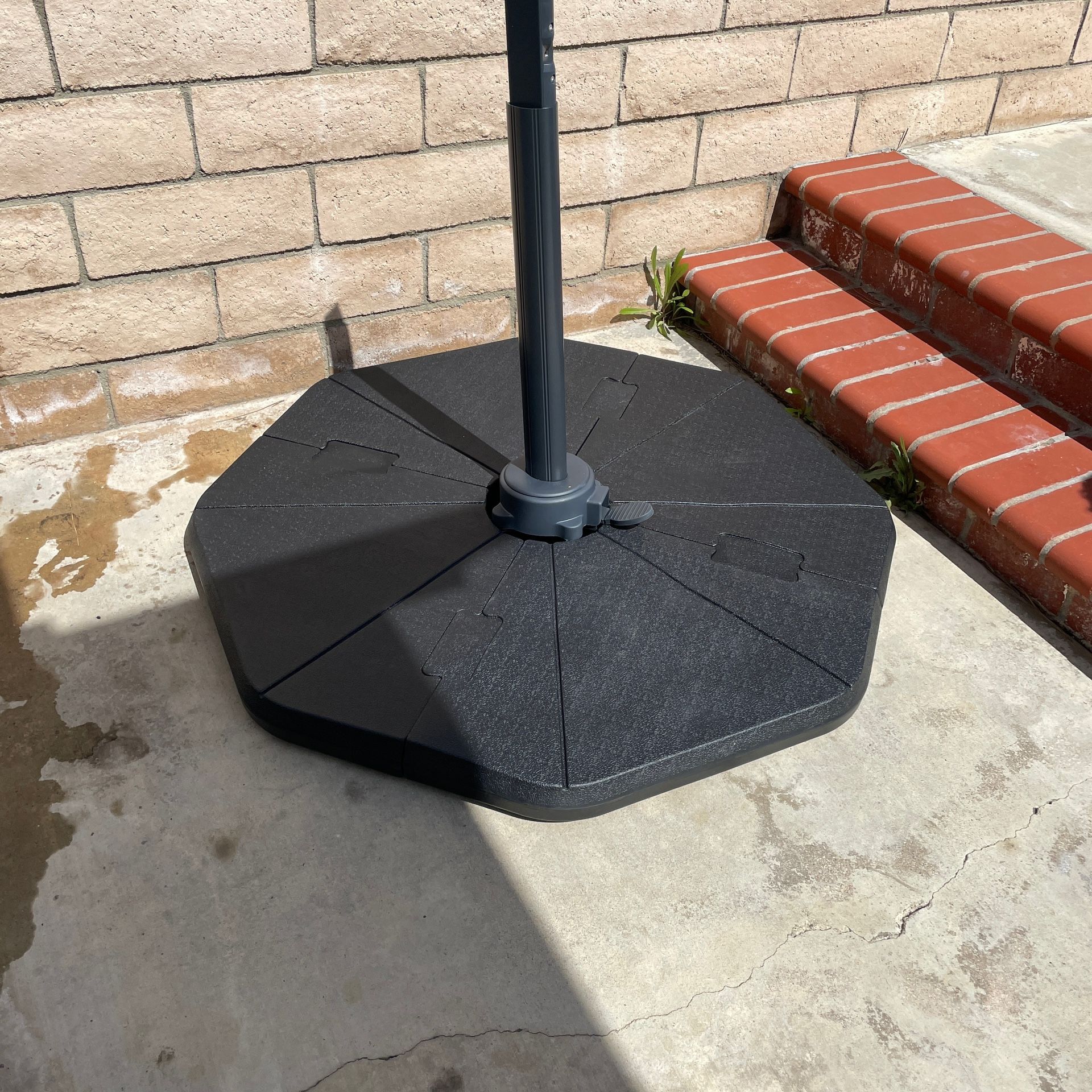 New 4 Piece Interlocking Water filled Base For Offset Cross Base Stand