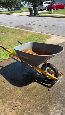 True Temper Wheelbarrow