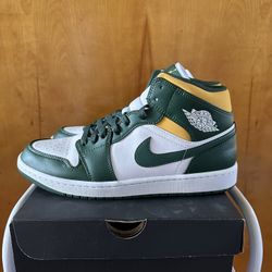 Air Jordan 1 Mid 