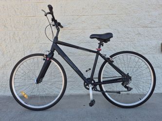 Infinity Boss Two 700c Hybrid - Road Bike, 7 Speed  Medium Aluminum Frame. READY TO RIDE.