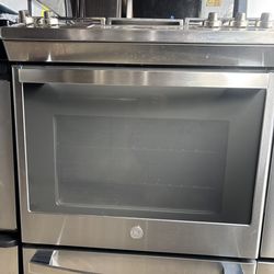🔥 GE Stainless Steel Gas Range 30” – 5 Burners – High Power Cooking