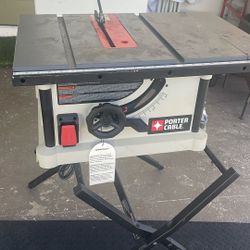 10”  Table Saw. with stand, little rust on the top 