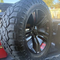 Ram 20” Rims, 33x12.5” Tires and spacers