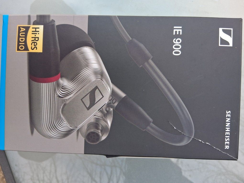 Senneheiser Earphones