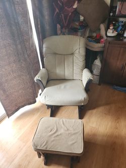 ROCKING CHAIR