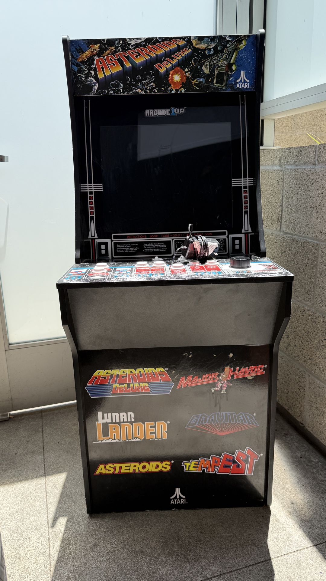 Arcade1Up Atari Asteroids Deluxe Arcade Cabinet – 6 Classic Games – $120 (Near Beverly Center)