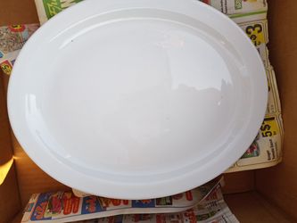 8 Plates.