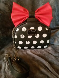 Loungefly Minnie Mouse Crossbody