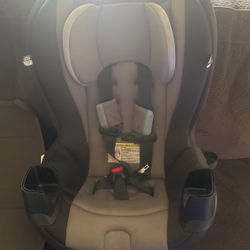 Evenflo Car seat 