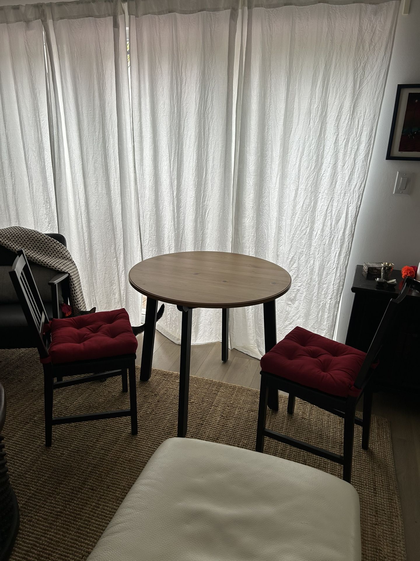 Dining Set With 2 Chairs