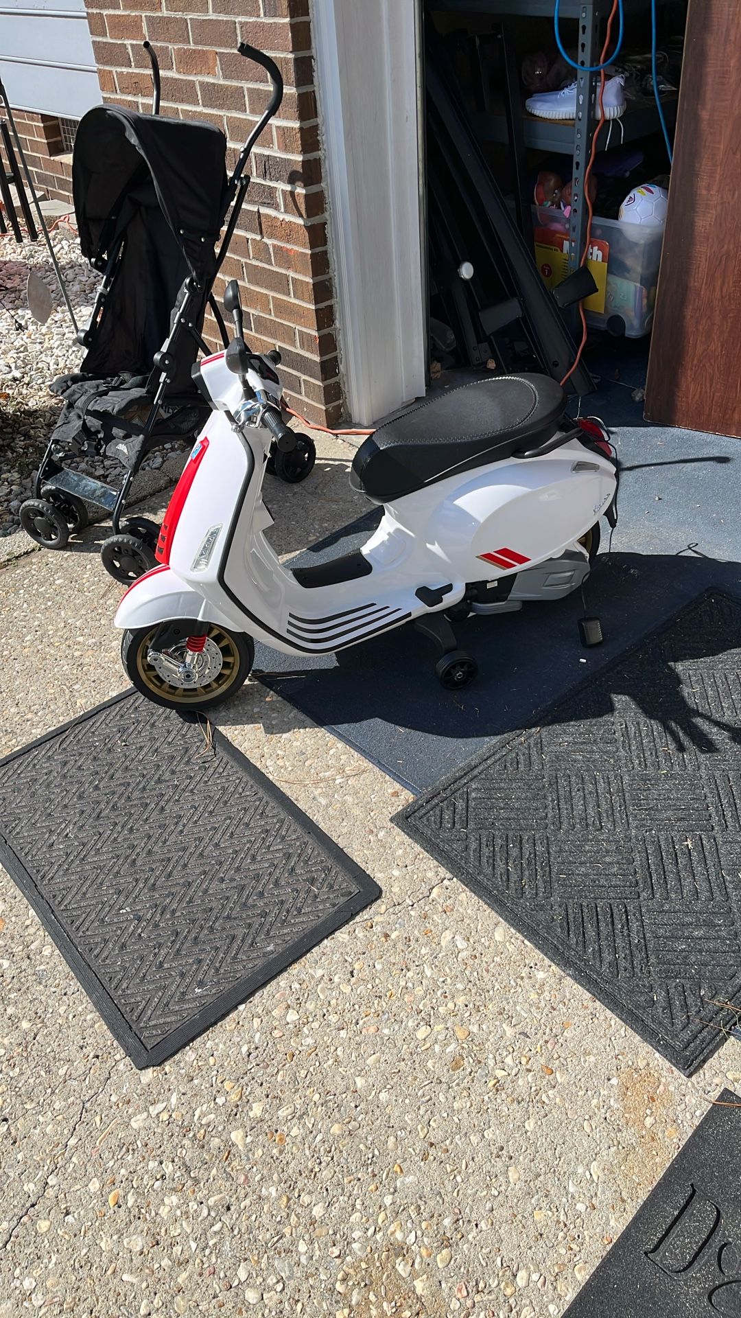 Power Wheels With Battery And Charger Like New