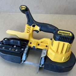 DEWALT 20V MAX Cordless 2.5” Band Saw (Tool Only)