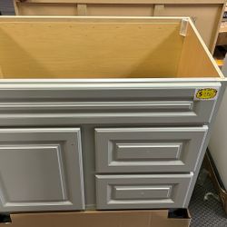 Glacier Bay Hampton 36 in. W x 21 in. D x 33.5 in. H Bath Vanity Cabinet without Top in Dove Gray