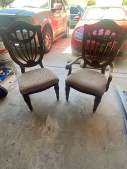 4 wooden chairs
