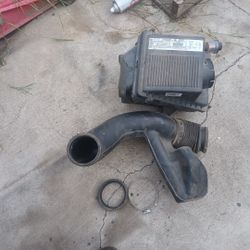 Air Cleaner Box For Chevy Or Gmc 01 To 07 And On