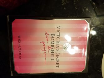 Bombshell new 1.7oz great mom's day gift