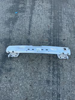 2018 - 2020 BMW X5 - REAR BUMPER REINFORCEMENT OEM 