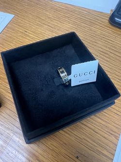 Gucci ring size 9