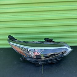 2023-2024 Nissan Sentra Halogen Headlight RIGHT - BLACK OEM