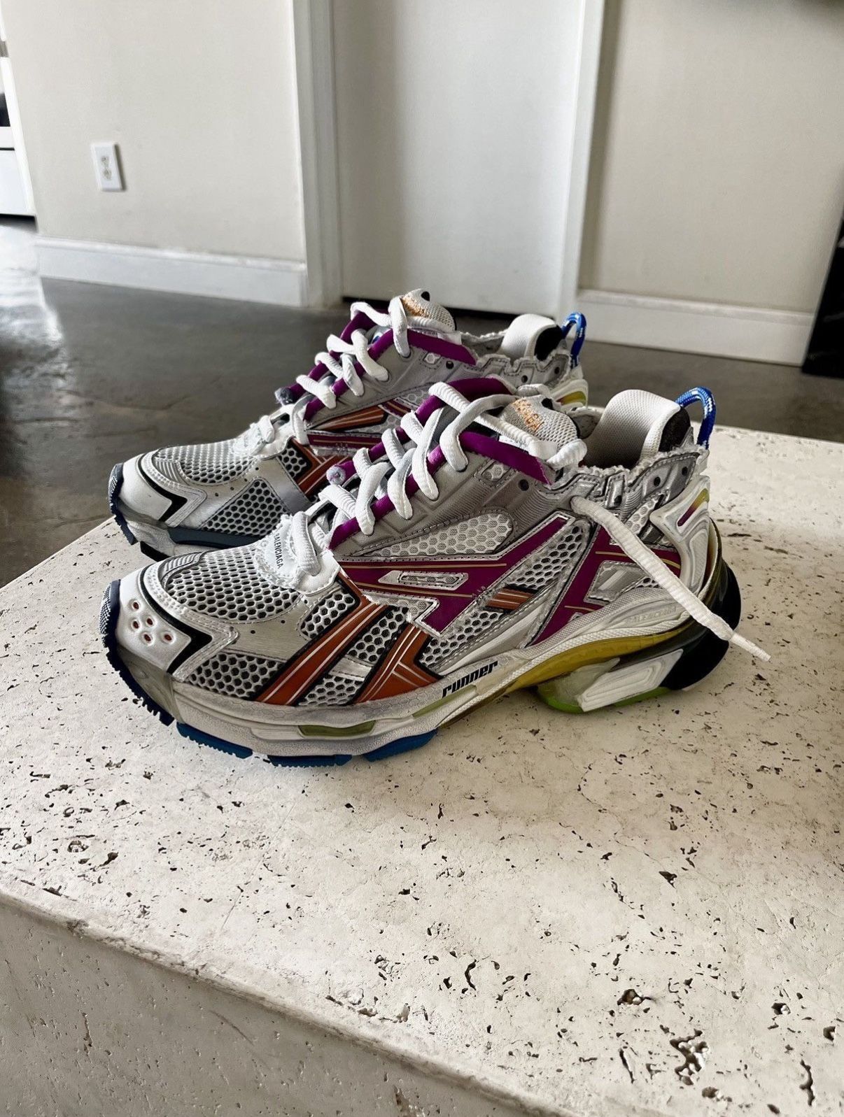 Balenciaga Runner Sneaker multicolor