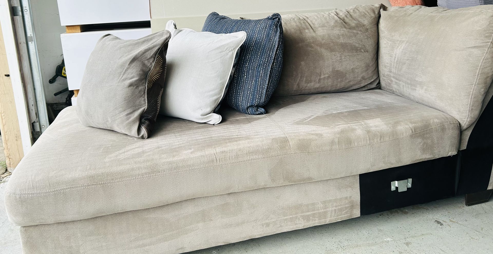 Sofa Sectional