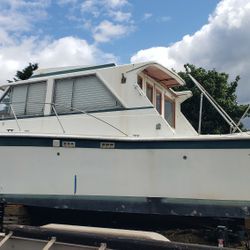 34' Uniflight Boat  
