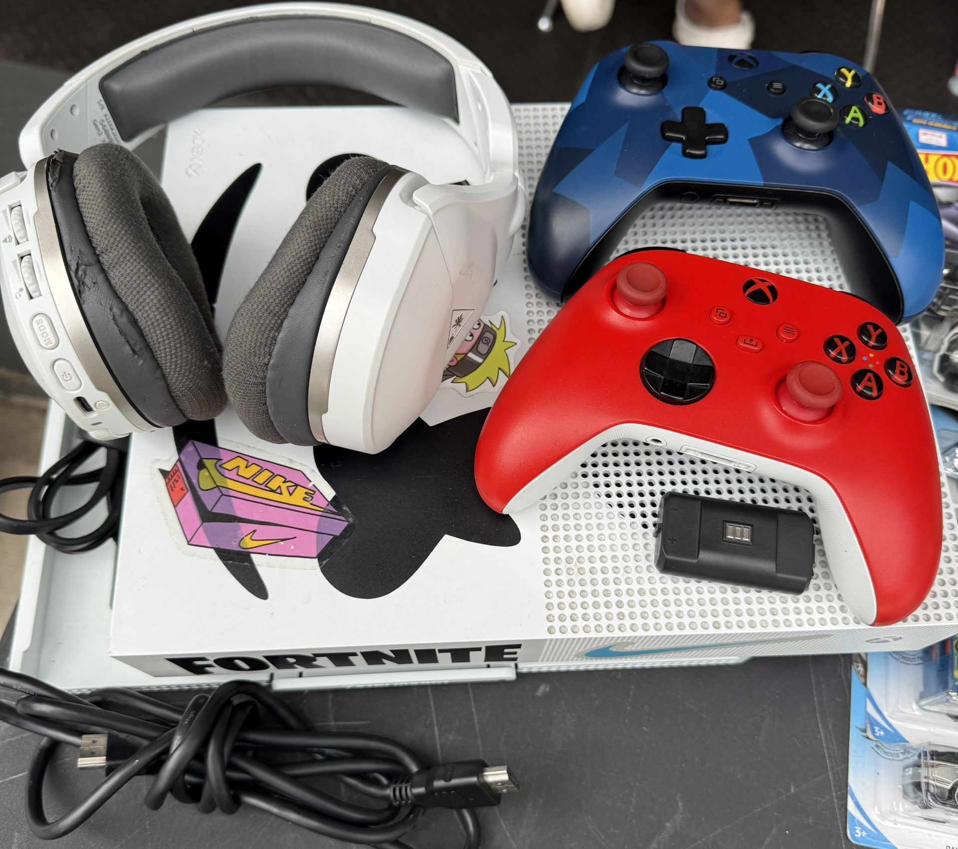 Xbox One S