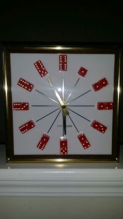 Vintage Las Vegas Clock Red Casino Dice asking 10.00