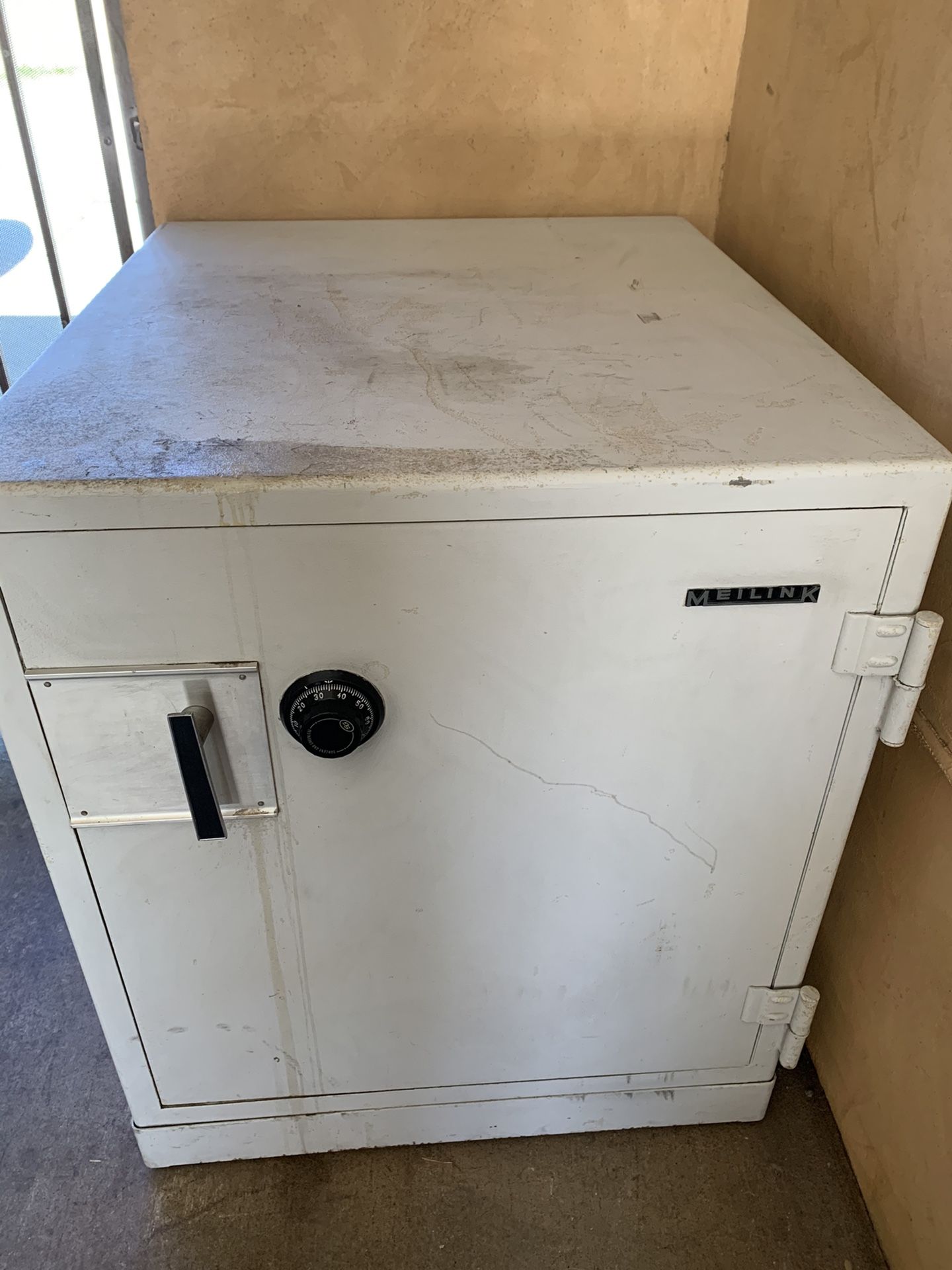 MEILINK Safe! Fire Resistant. With Instructions & Combination