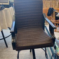 Bistro chairs (4)