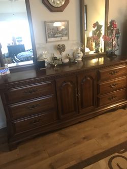 1970 Thomasville Ethan Allen Queen size full bedroom set