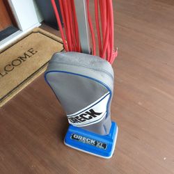 Oreck XL XL2100RHS Commercial Industrial Heavy Duty Commercial Janitorial Upright Bag Vacuum Cleaner Assembly In Excellent Like New Condition 2021 Yea