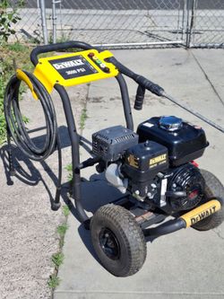 Pressure washer