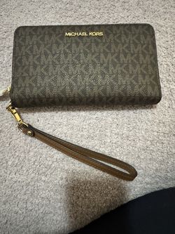 Michael Kors Wallet New With tags