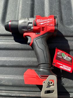 Milwaukee M18 FUEL 1/2” Hammer Drill/Driver