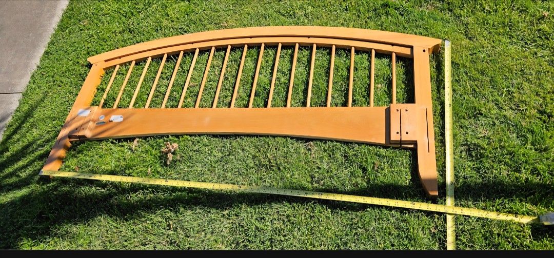 Queen / Full - Wooden Bed Frame - $20