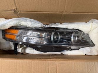 Headlight Compatible with 07-08 Acura TL Type S, Black/Clear Lens/Amber Reflector