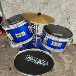 Music Alley Children's Drum Set