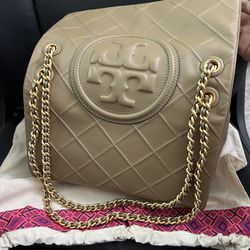 Tory Burch Fleming Soft Convertible Shoulder Bag for Sale in