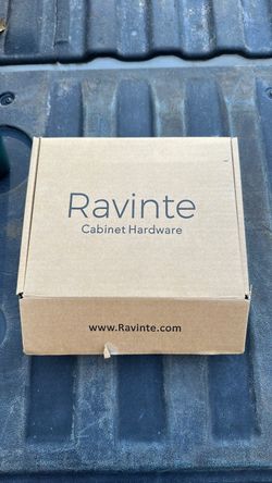 Cabinet hardware