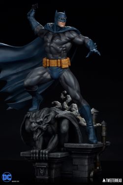 Tweeterhead Exclusive Batman Blue And Gray Suit 1/6 Scale Maquette New Hush